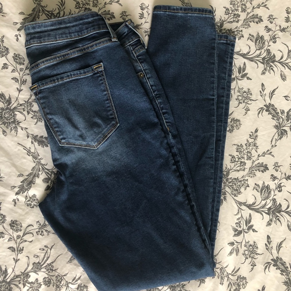 Old navy Rockstar Skinny Jeans